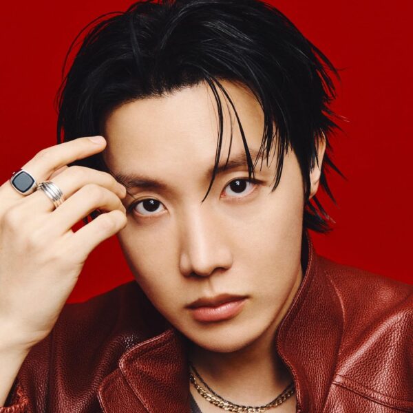 Rolling Stone on Twitter ft. Hobi - 170426