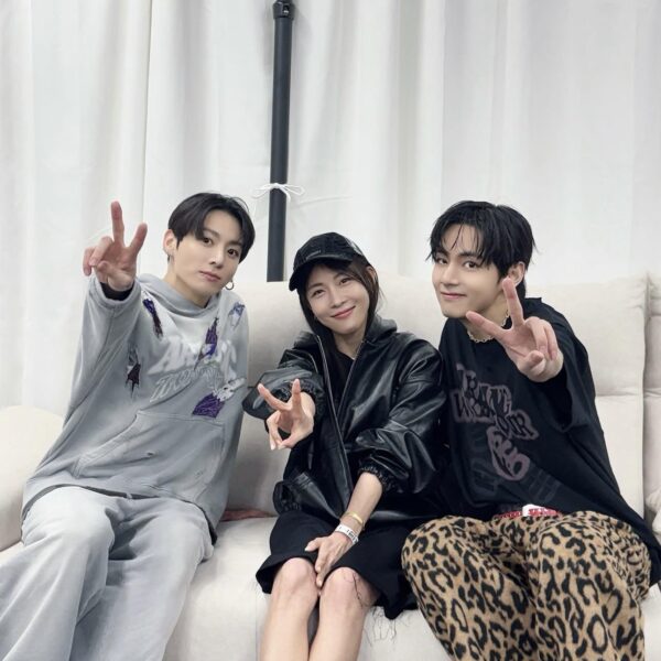 Actress Ha Jiwon on Instagram ft. V and Jungkook 120426