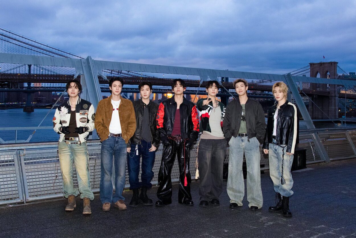 260401 BTS Official on Twitter: Today’s Bangtan- Spotify X BTS: SWIMSIDE