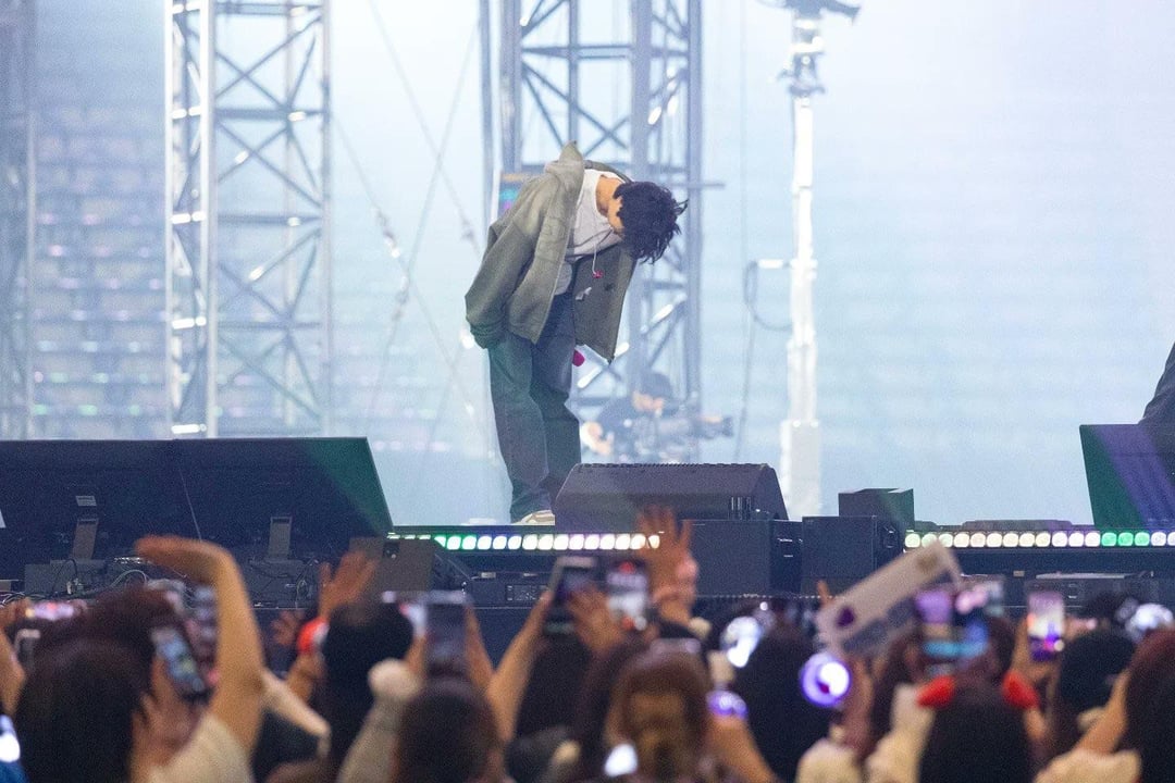 260420 Jin on Instagram