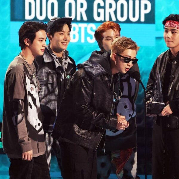 260521 American Music Awards on Twitter ft. BTS