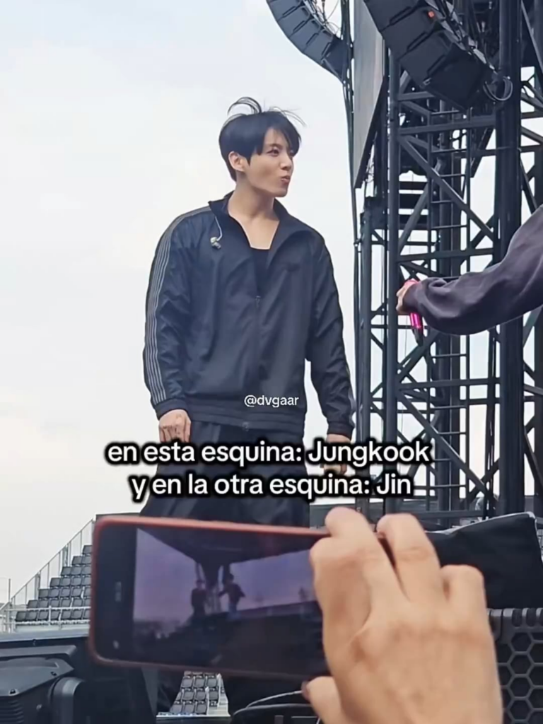 ARMY caught jinkook putting what they saw into practice - 100526