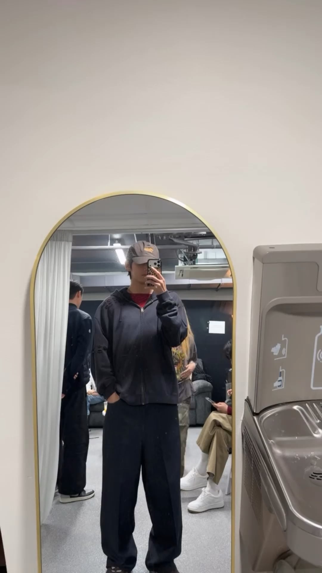 260504 V on Instagram