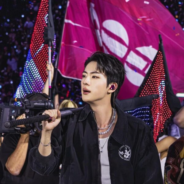 Jin IG Post 220526
