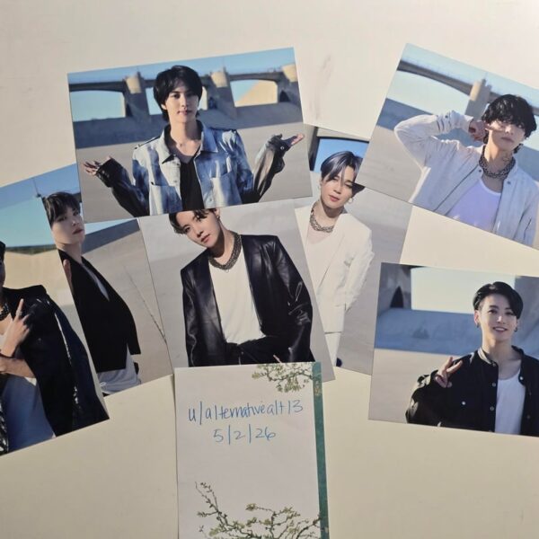 WTS [US shipping included] [WW paid shipping] Memories, j-hope bag, PCs