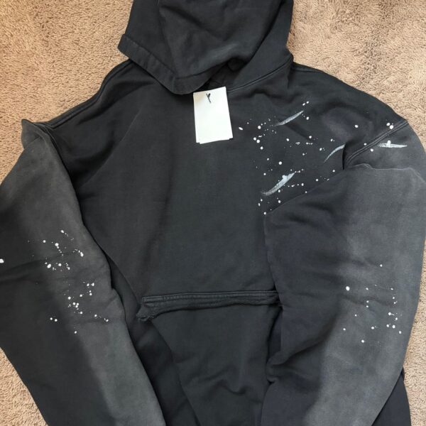 [Selling] [USA/Worldwide] BTS Album Merch- Black Hoodie L