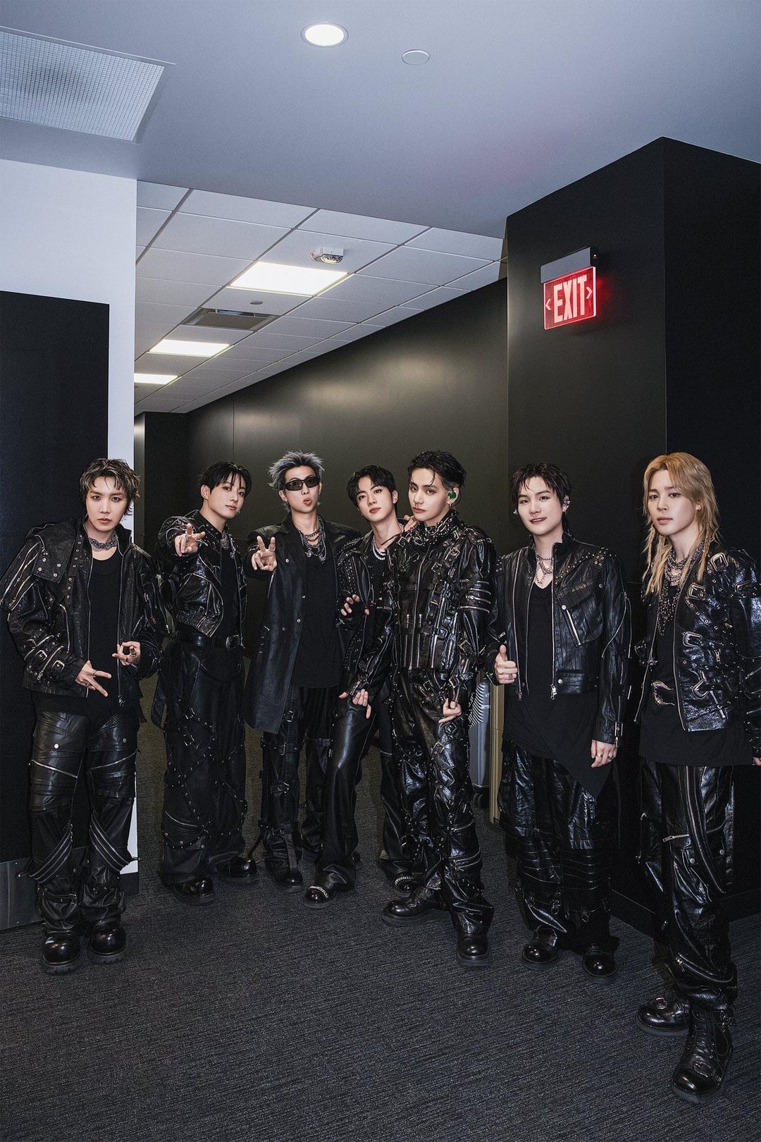 BTS Official on Twitter [Today’s Bangtan] BTS 'ARIRANG' IN LAS VEGAS - Day 2 - 250526