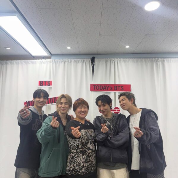 Comedian Lee Sooji IG Post with Jungkook, Jimin, Hobi & Namjoon - 160526